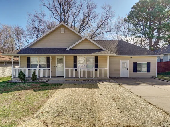 230 Barber Court, Sparta, MO 65753
