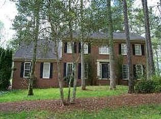 1387 Rivermist Dr, Lilburn, GA 30047