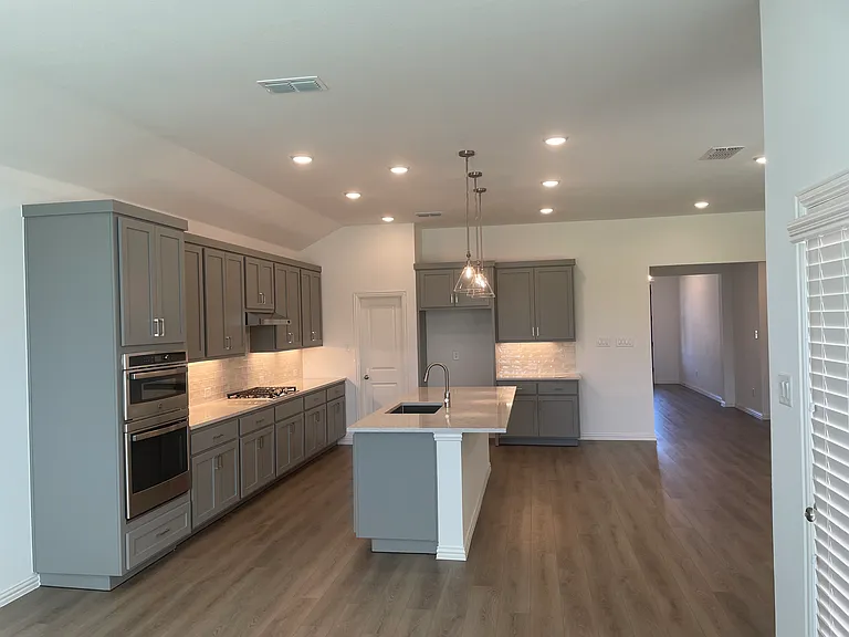 4014 Saltgrass St — Photo 3