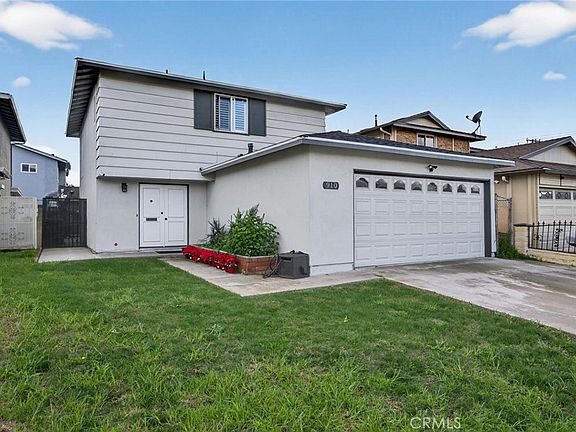 2nd image of 910 E Meadbrook St