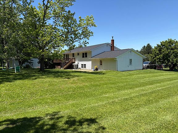 3rd image of 346 Lee St