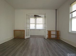 106 N 3rd Ave #1F, Highland Park, NJ 08904