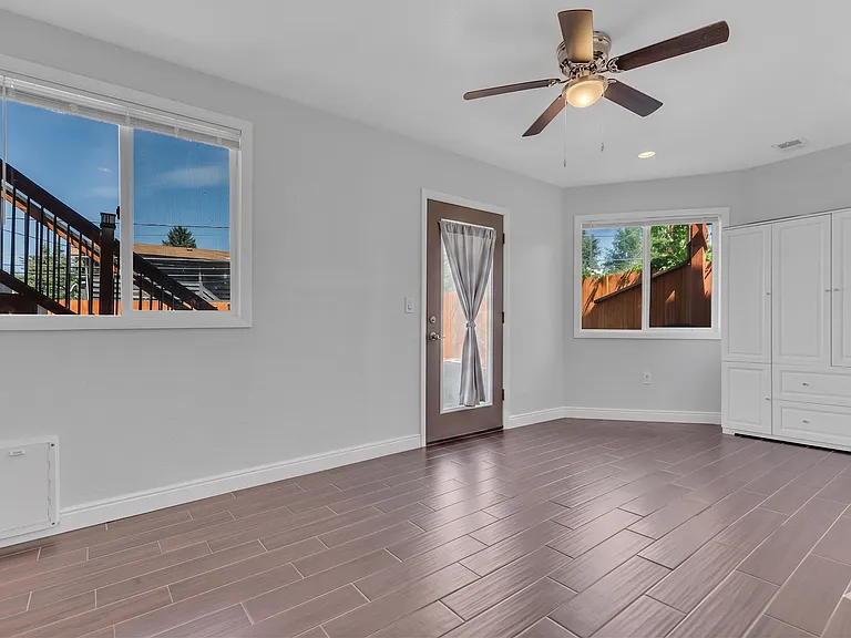 8871 Rutgers St — Photo 7