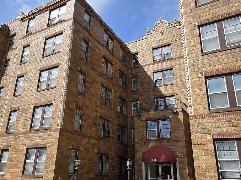 Exterior: Building