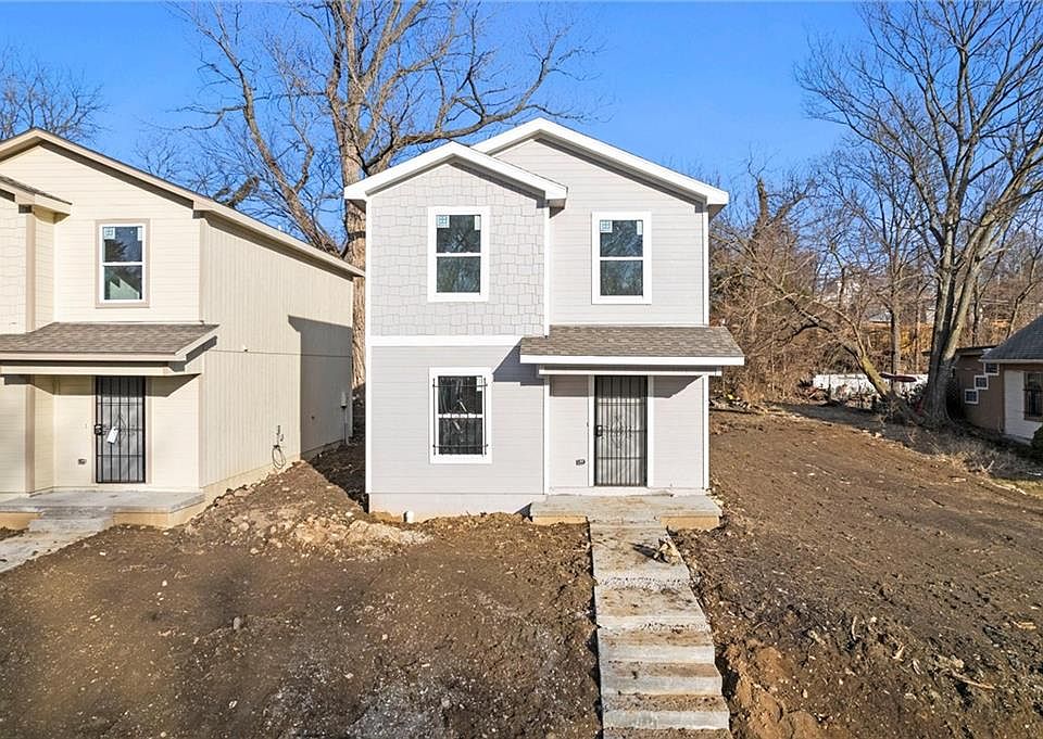 1st image of 4033 Flora Ave