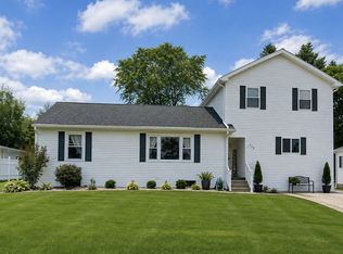 706 Brett Cabel Rd, Washington, IN 47501