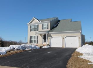 2099 Patriot St, York, PA 17408