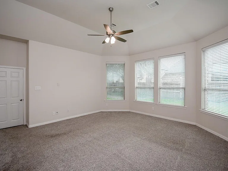27231 Symphony Creek Ln — Photo 21