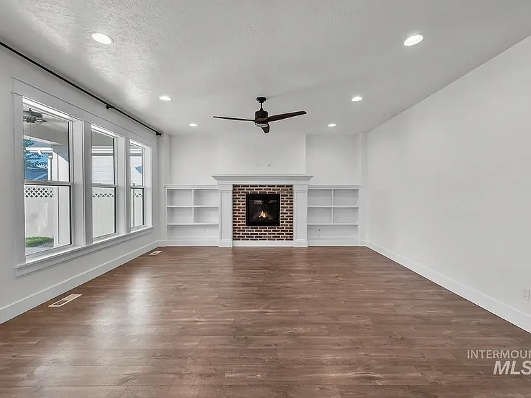 4304 W Ravenna St — Photo 8