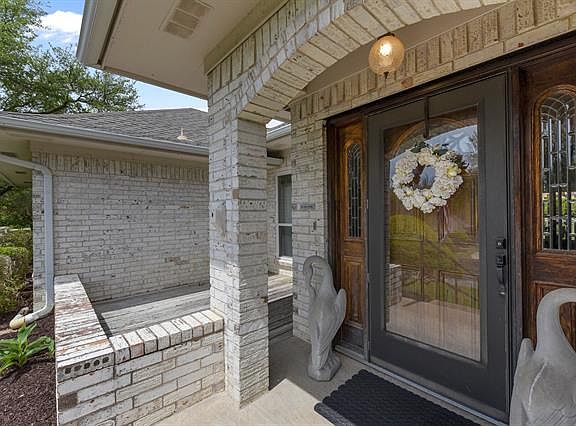 4th image of 11900 Blue Creek Dr