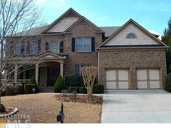 2nd image of 1132 Lakefield Walk