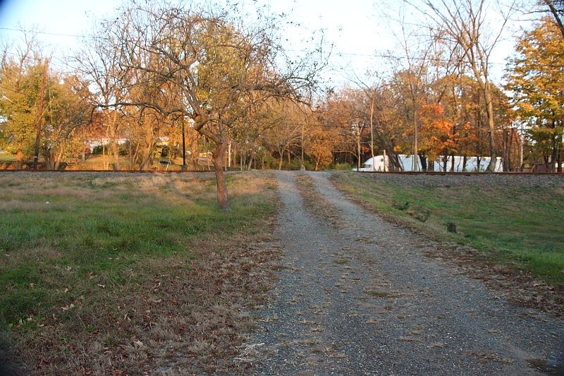 2nd image of 65 Us Highway 202