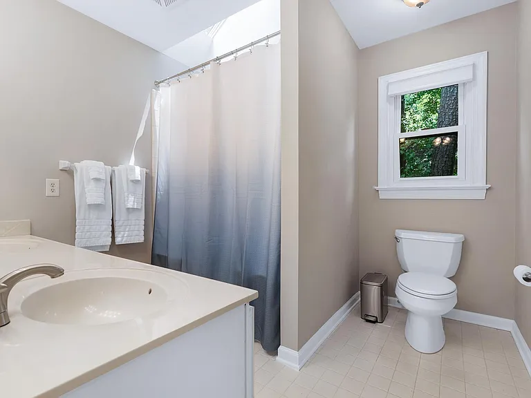 113 Wethersfield Dr — Photo 34
