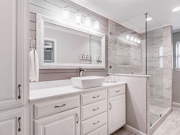 3rd image of 2112 Rainwood Ct