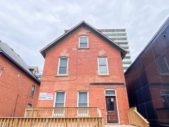 5th image of 379 Cooper St #11327768