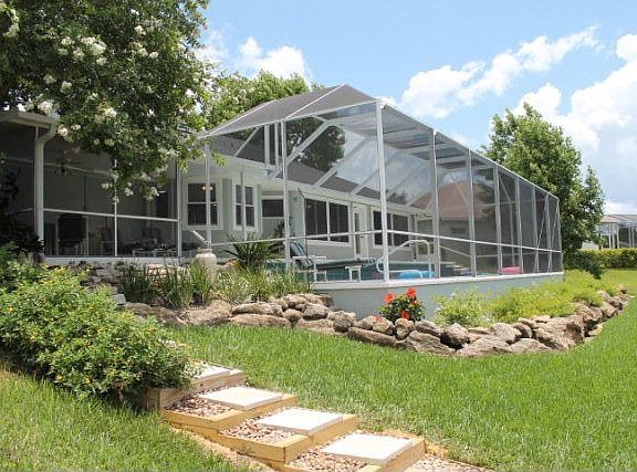 3rd image of 16 College Ct