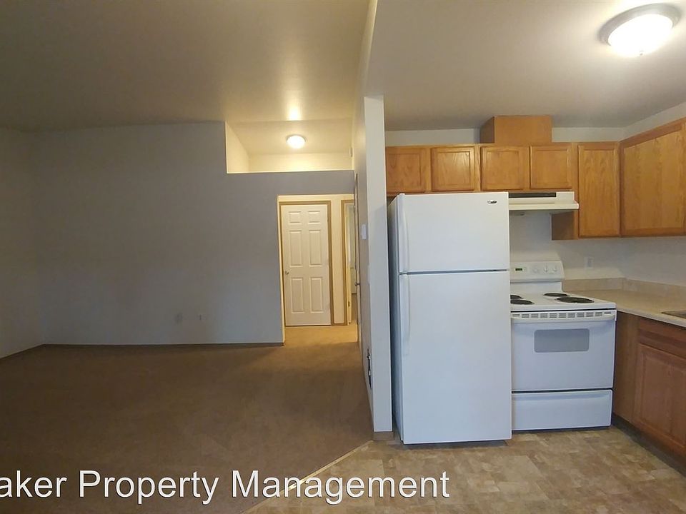 1st image of 102 160th St S APT 01