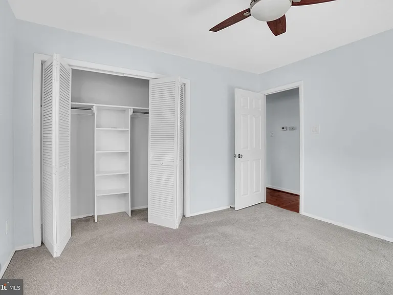 13209 Thornton Dr — Photo 17