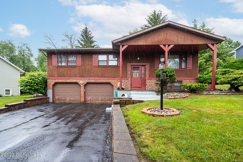 2nd image of 61 Alpine Drive