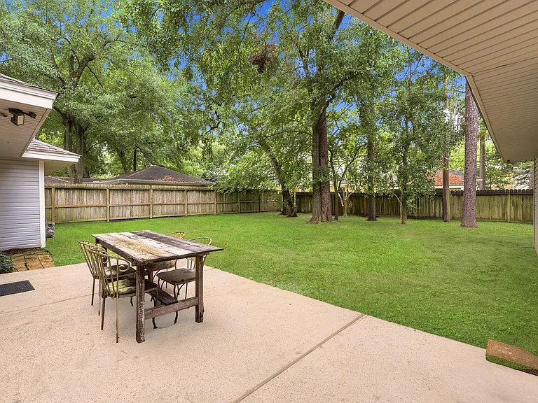 7902 Lichen Ln — Photo 39