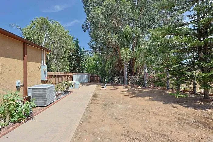 1919 Jalisco Rd — Photo 20