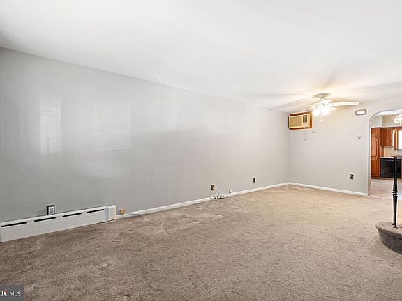 2nd image of 2523 S Camac St