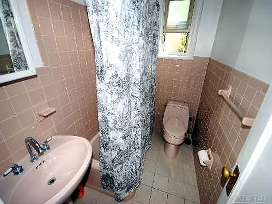 Sold by Douglas Elliman | media 8