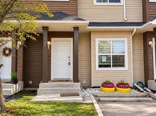 111 S Tarawood Ln NE #204, Calgary, AB T3J 0C1