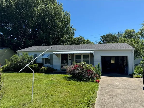 15317 White Ave, Grandview, MO 64030