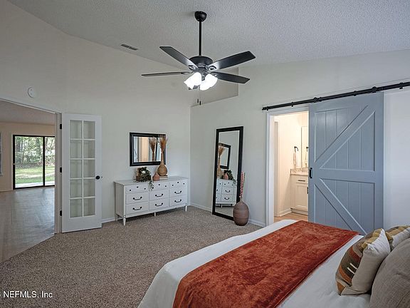 4th image of 4776 RIVERINE Drive