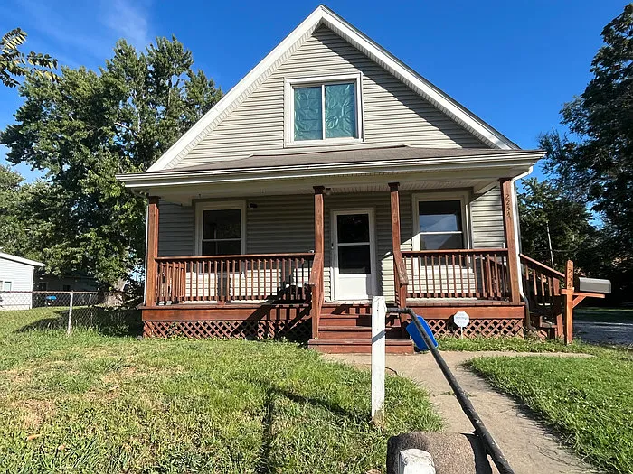 2254 Lee Ave