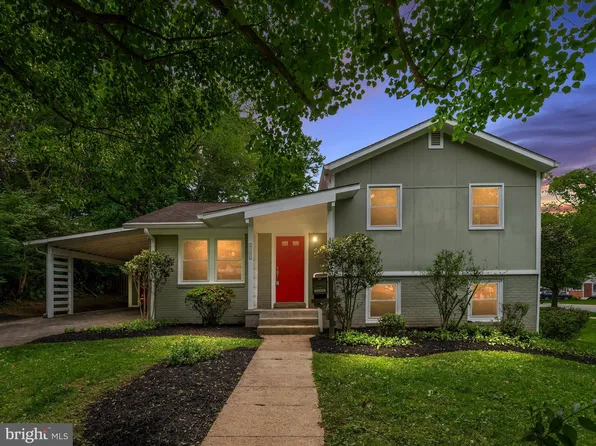 4200 McCain Ct, Kensington, MD 20895