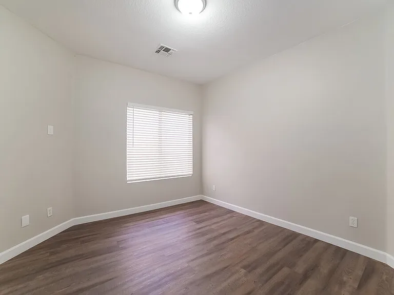947 S Tucana Ln — Photo 13
