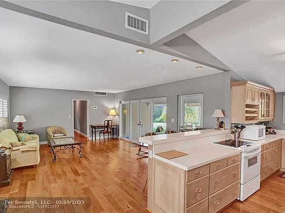 2nd image of 2649 NE 27th Way