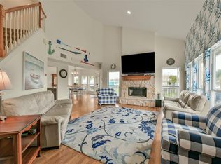 4115 Buccaneer Blvd, Galveston, TX 77554