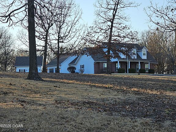 3rd image of 12132 Wildlife Rd