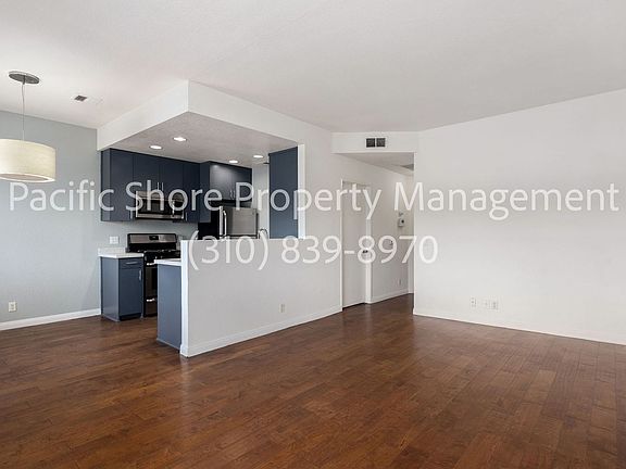 2nd image of 2238 Las Colinas Ave #202