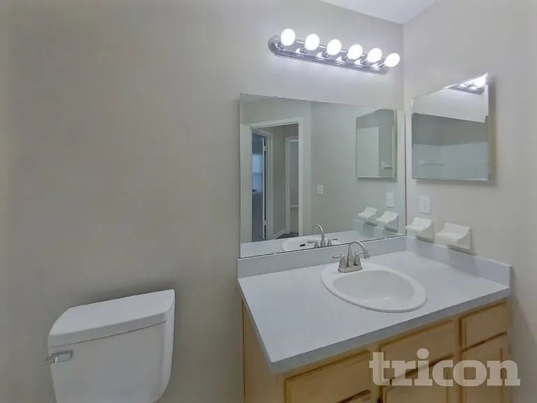 3840 Tallcott Dr — Photo 13