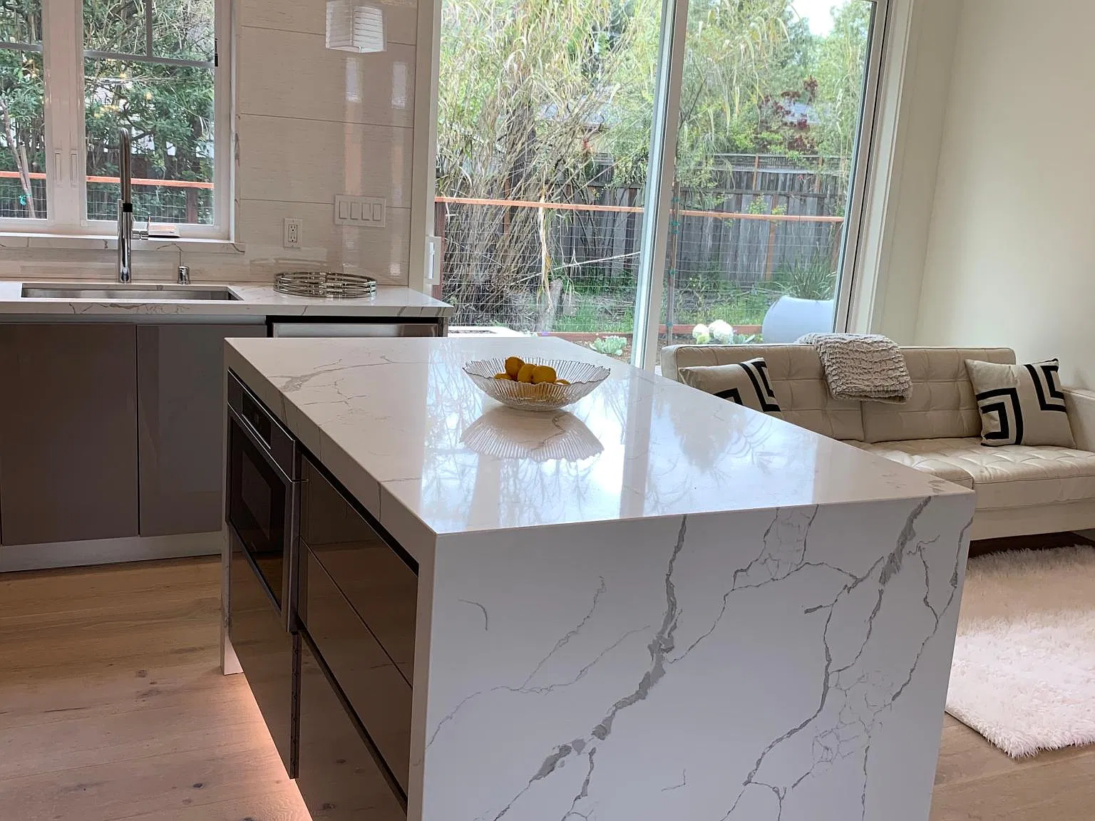4 bed, 1500 sqft, $9,000 — Photo 4