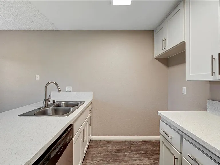 Tierra Palms Apartment Homes — Photo 28
