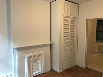 Rented by Salon Realty Corp