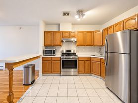 21-26 21st Rd, Astoria, NY