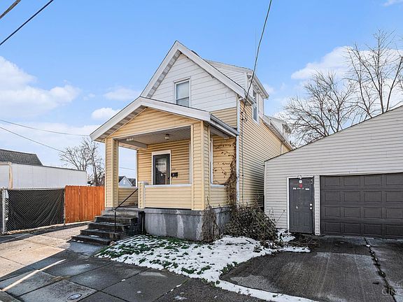 2nd image of 223 Linden St
