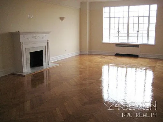 Rented by 24 7 NYC Realty Inc. | media 27