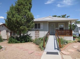 1214 Clinton St, Aurora, CO 80010