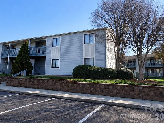 2nd image of 11027 Harrowfield Rd