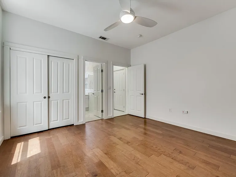 2608 Thomas Ave #3 — Photo 32