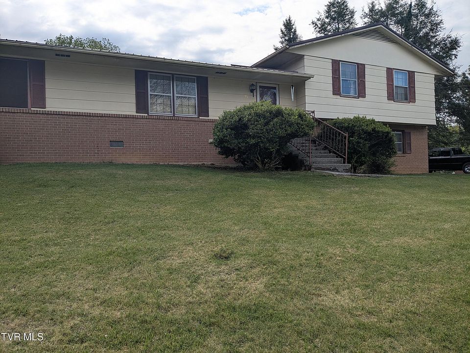 2nd image of 201 Spring Brook Dr