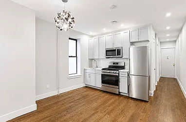 640 Lafayette Avenue, #1D
