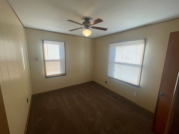 4th image of 4217 SE 43rd St